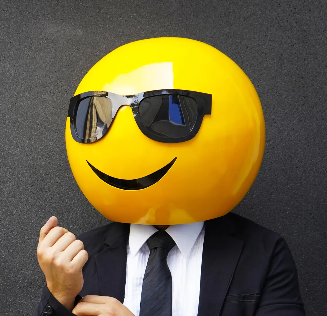 EMOJI with sunglasses – CABEZON - Image 2